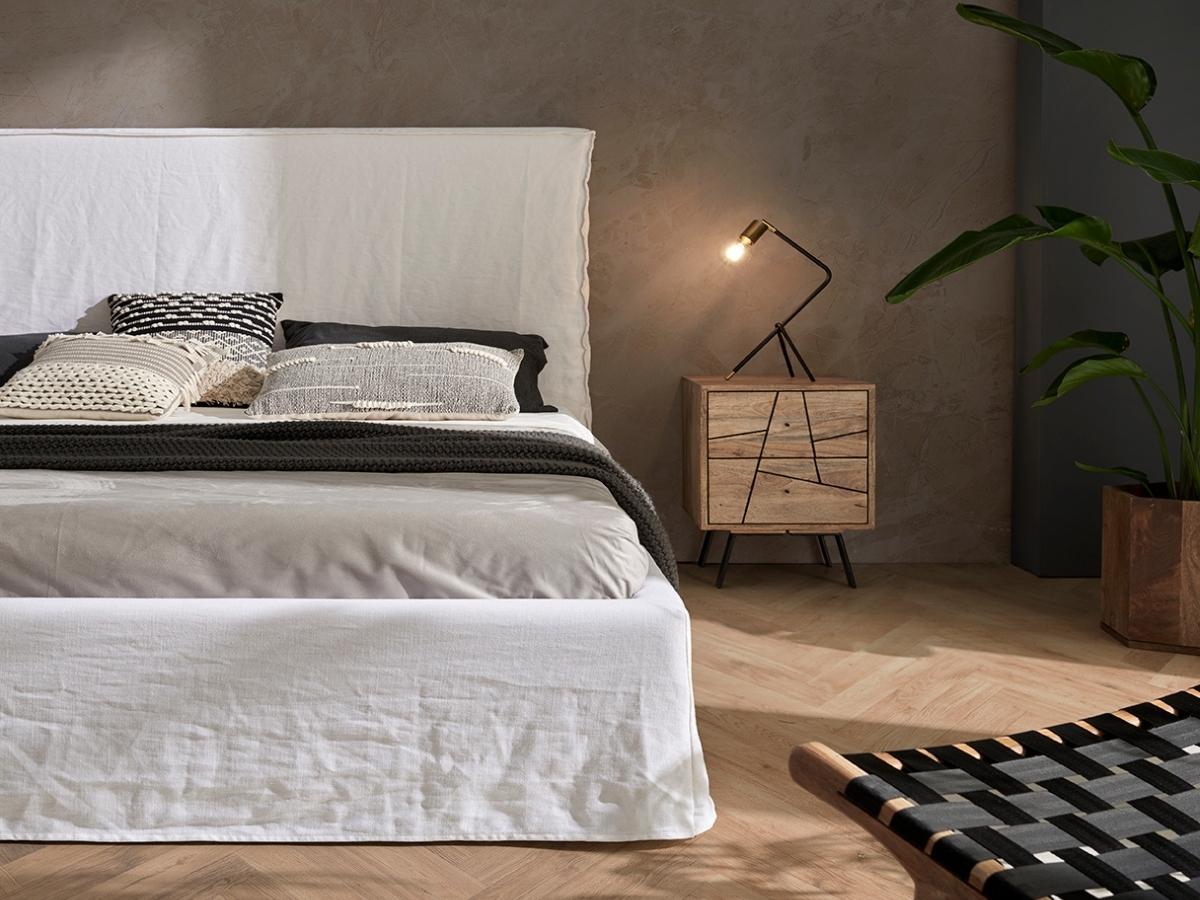 Share bed